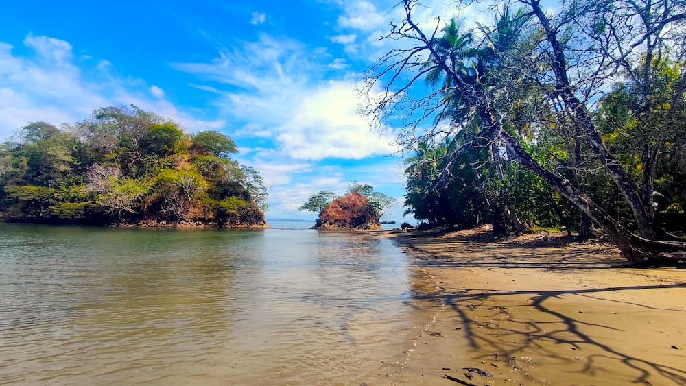 Playa Mangos Nicoya
